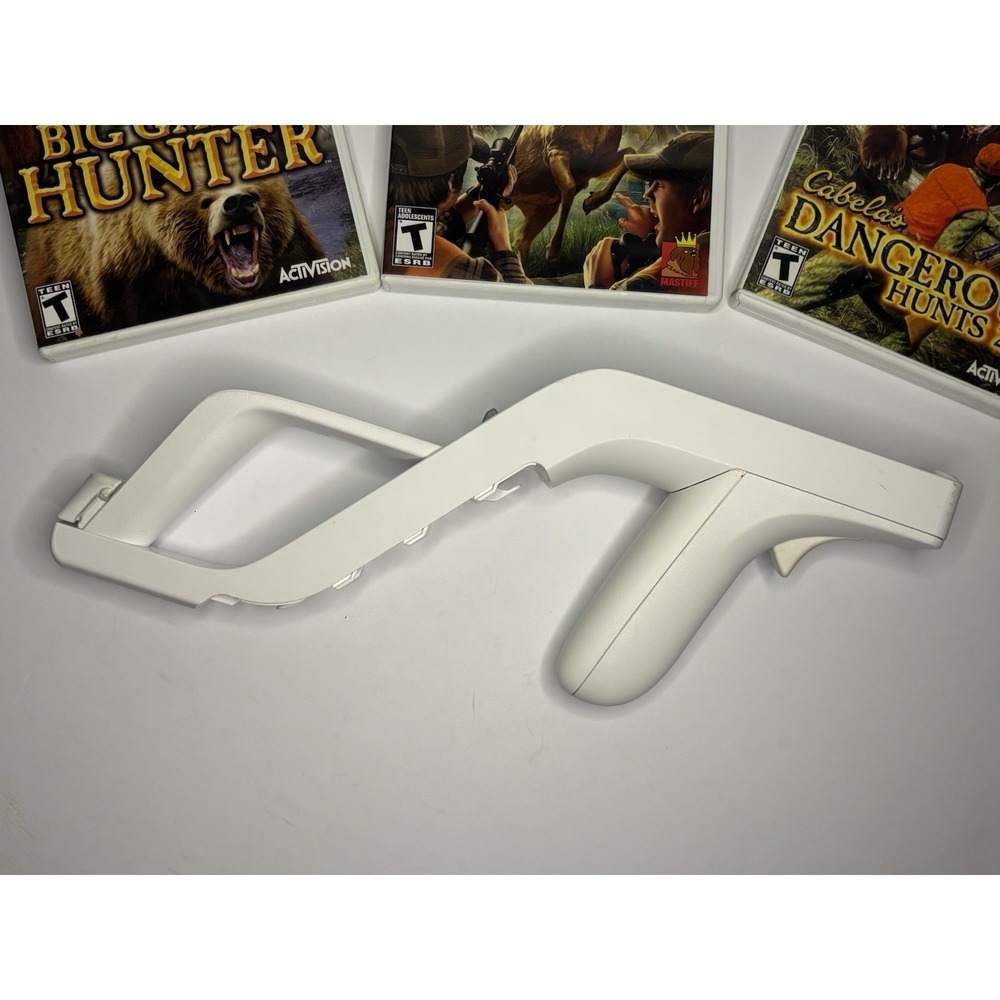 Cabela's Legendary Adventures Big Game Hunter Nintendo Wii Hunting Game Bundle